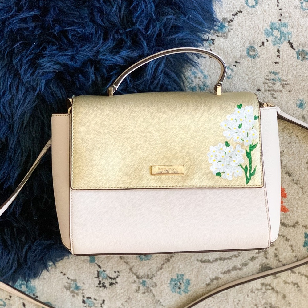 Size Large Kate Spade Grab Bag Clothes and Bags